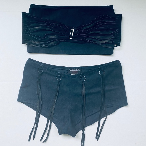 Cute Top - Picture 4 of 4